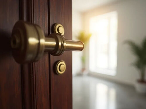 Latest company blog about Guide to Selecting Door Hinges by Material and Use